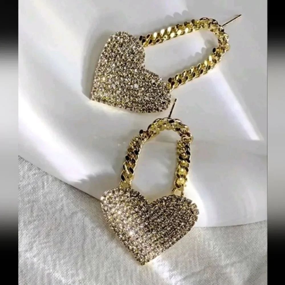 Gold Plated Rhinestone Heart Drop Earrings
